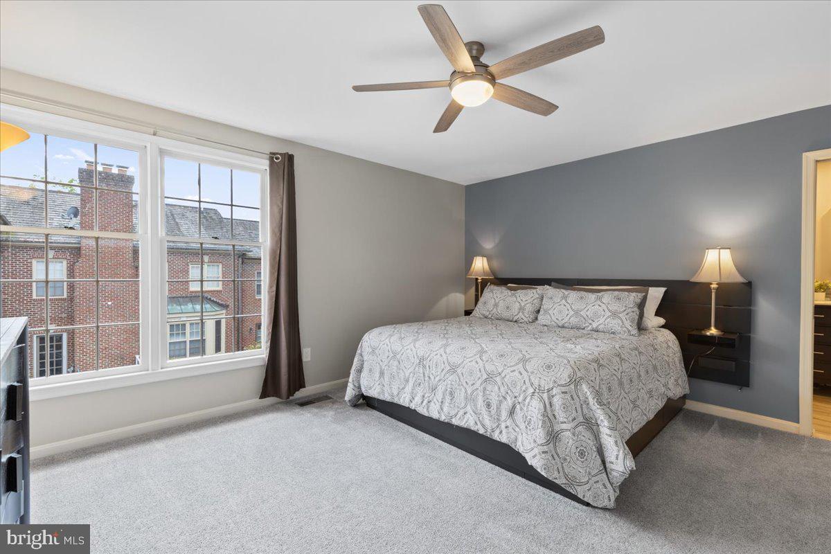 WESTMORELAND SQUARE - Residential