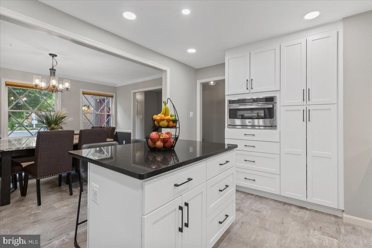 WESTMORELAND SQUARE - Residential