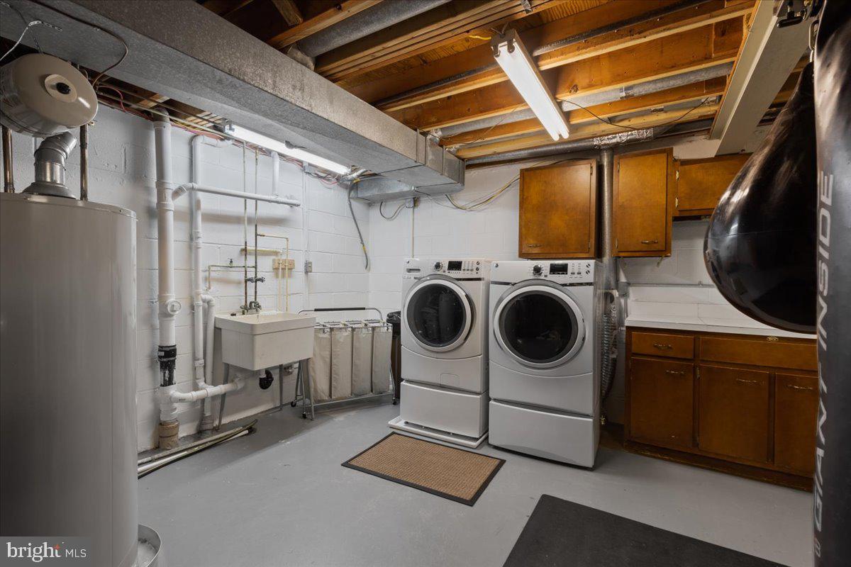 WESTMORELAND SQUARE - Residential