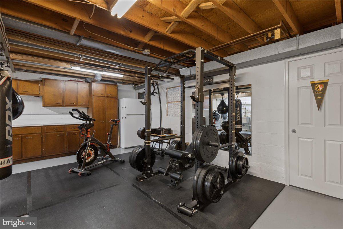 WESTMORELAND SQUARE - Residential