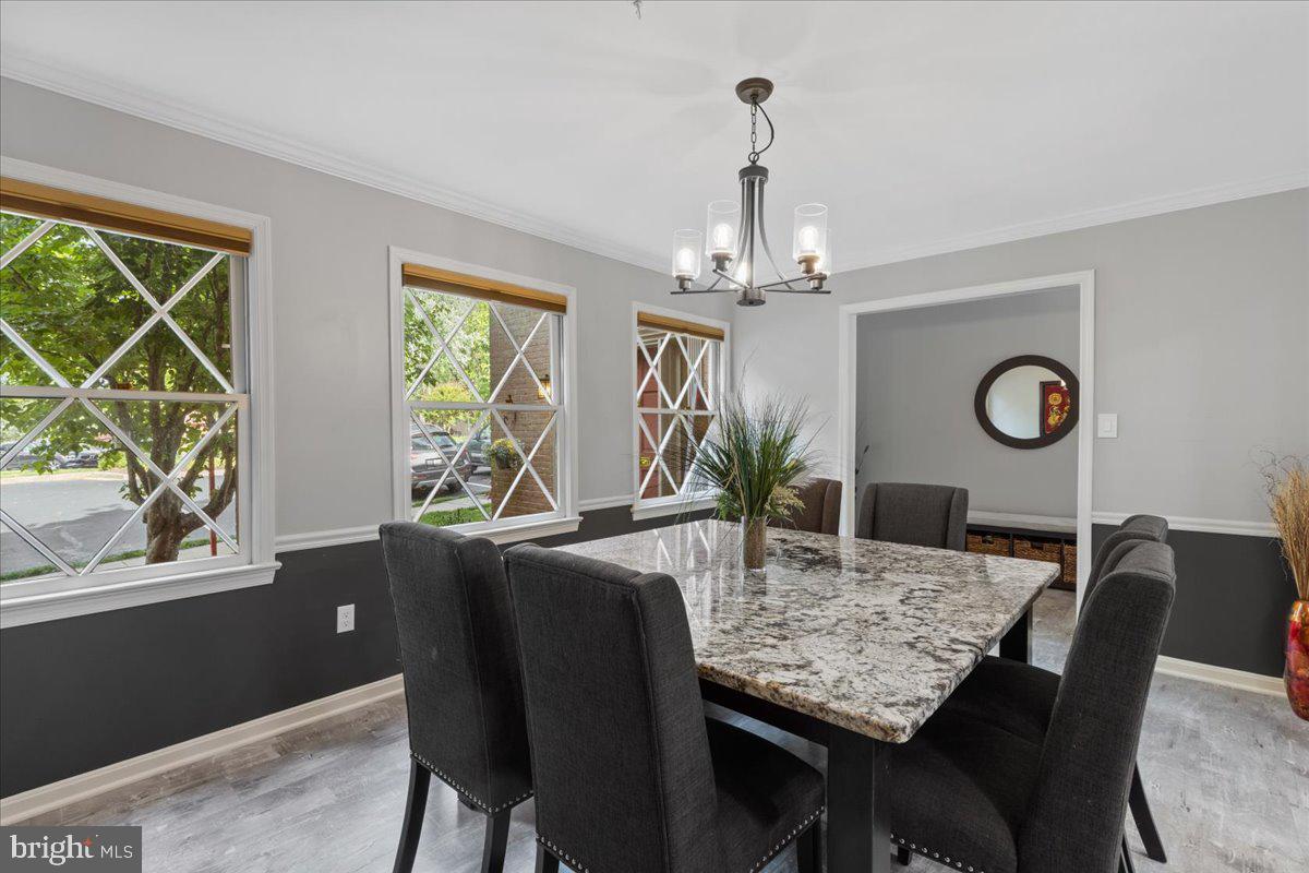 WESTMORELAND SQUARE - Residential