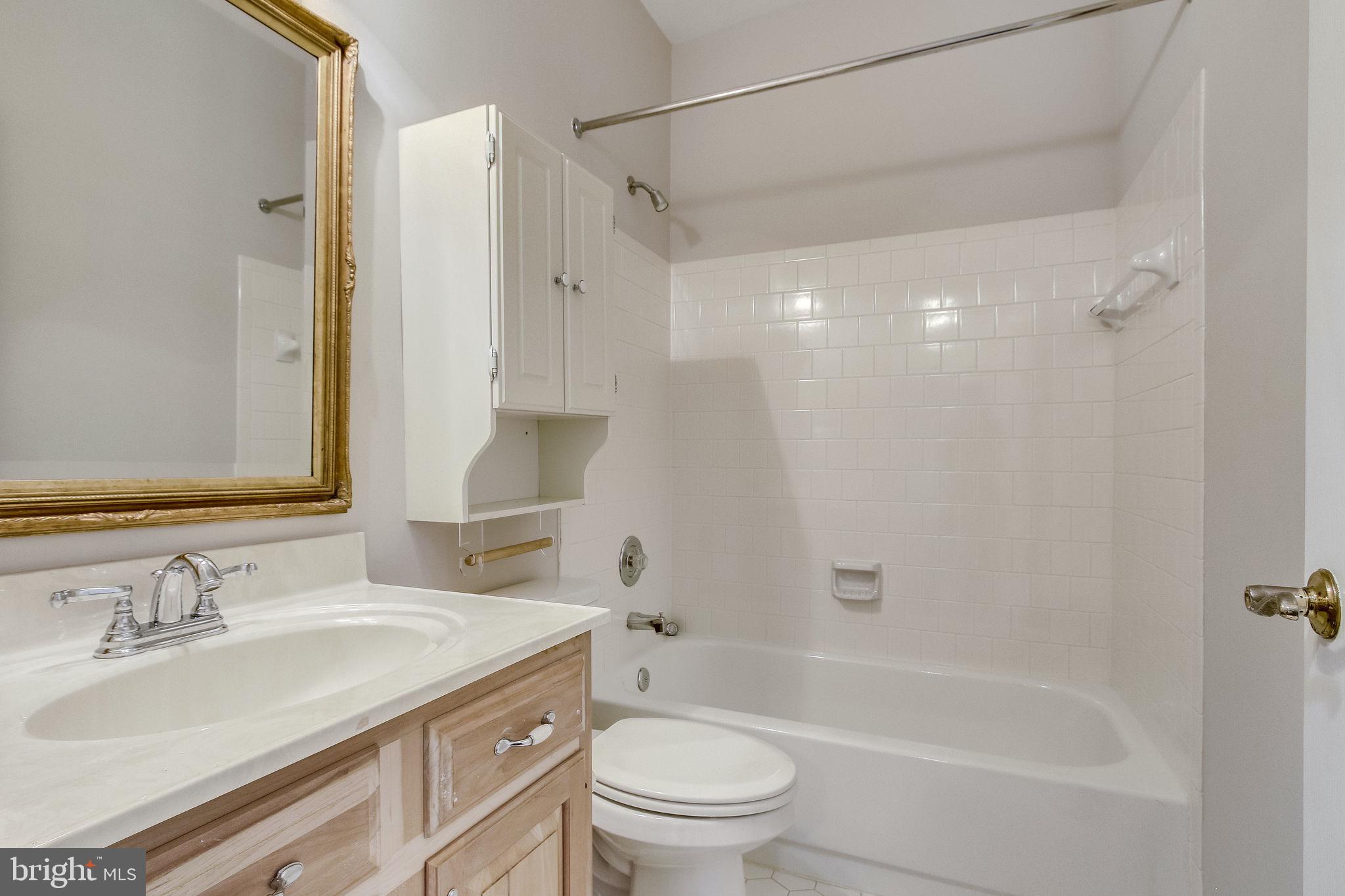 GALLEGOS - Residential