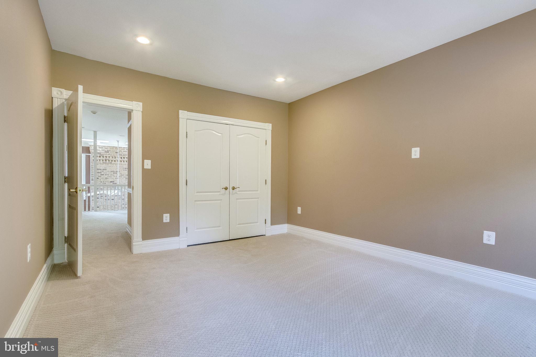 GALLEGOS - Residential