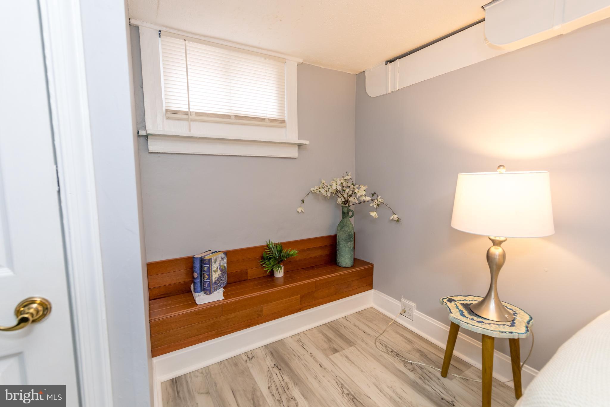 BALTIMORE HIGHLANDS - Residential