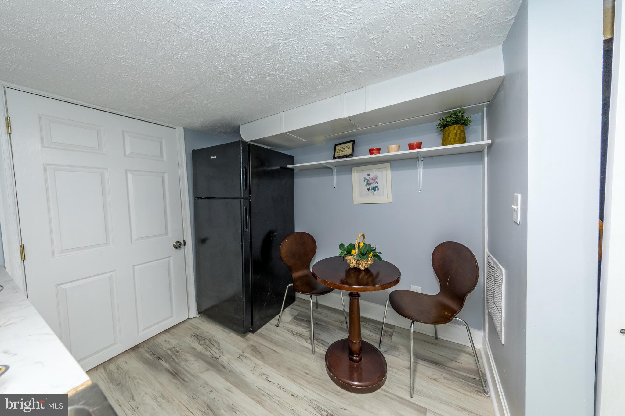 BALTIMORE HIGHLANDS - Residential