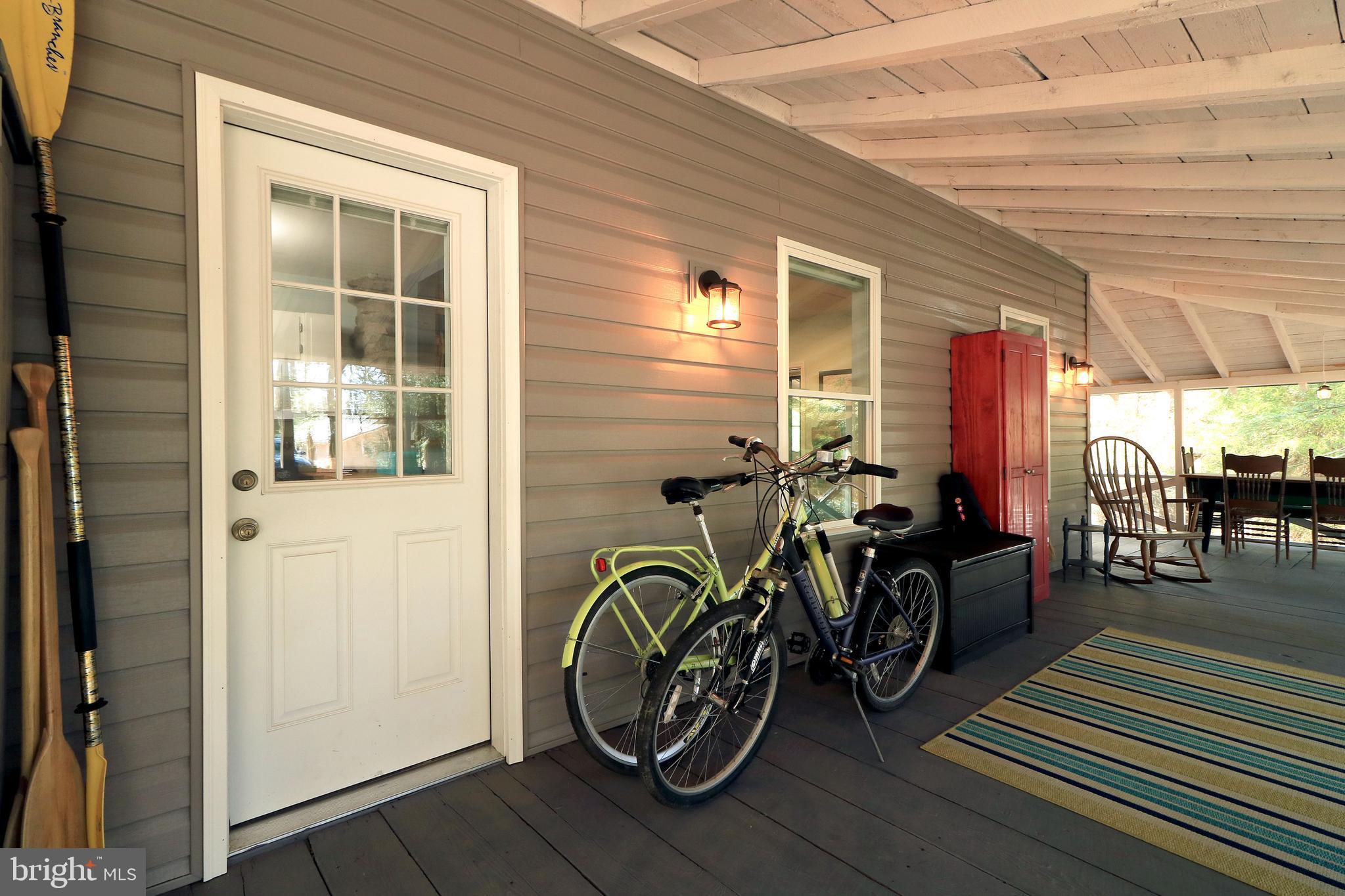 BLACK MOSHANNON - Residential