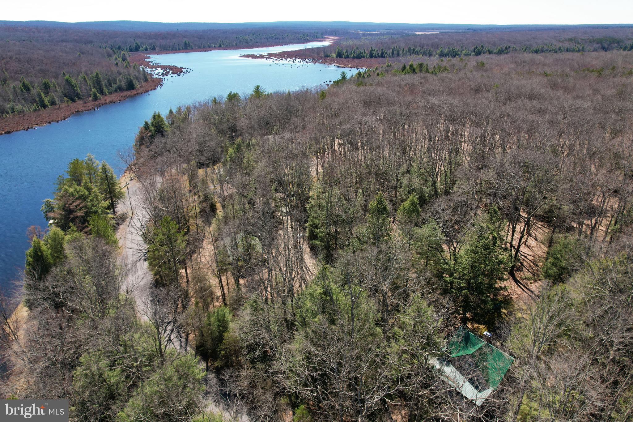 BLACK MOSHANNON - Residential