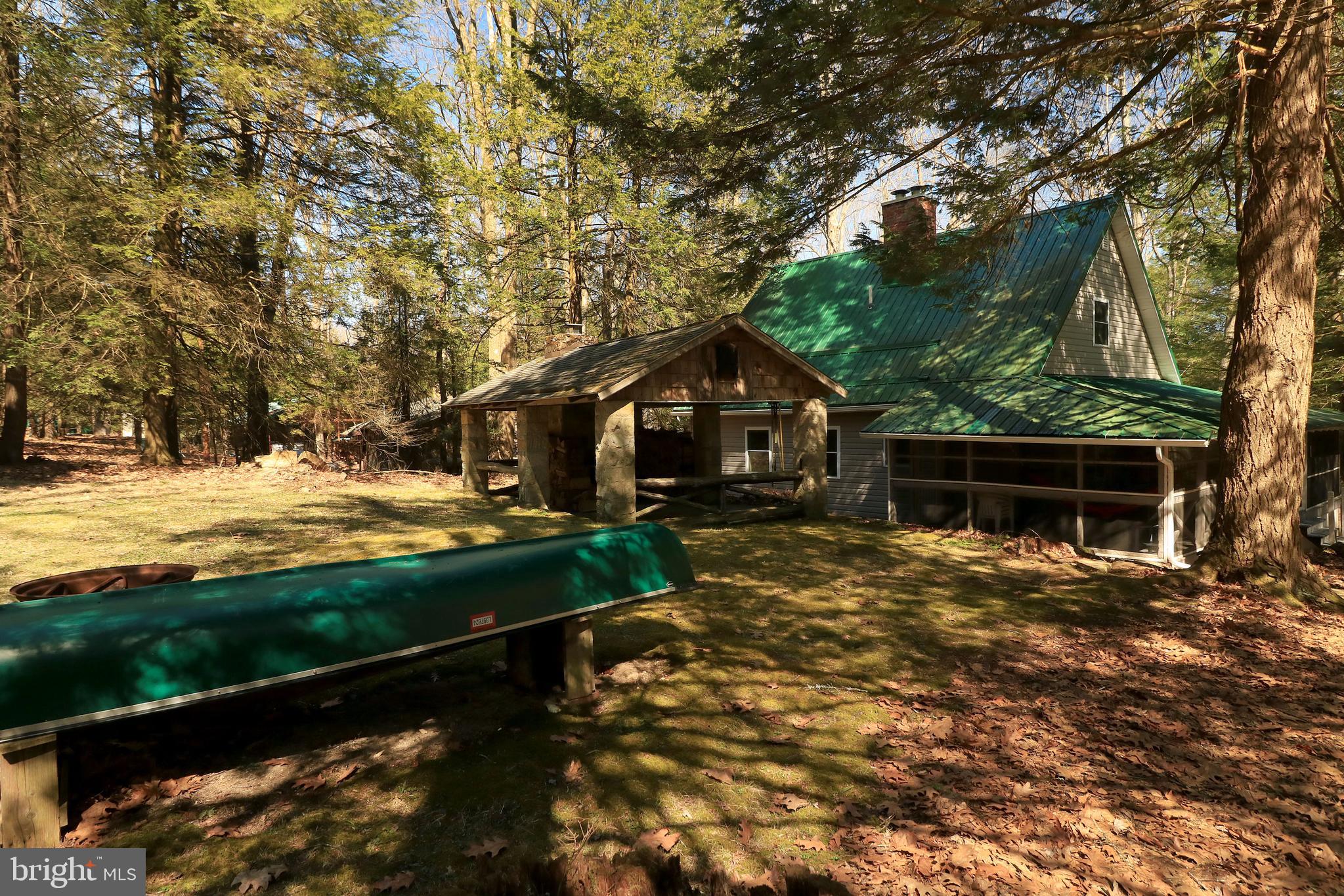 BLACK MOSHANNON - Residential