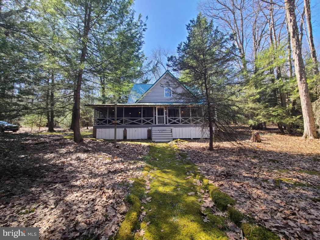 BLACK MOSHANNON - Residential