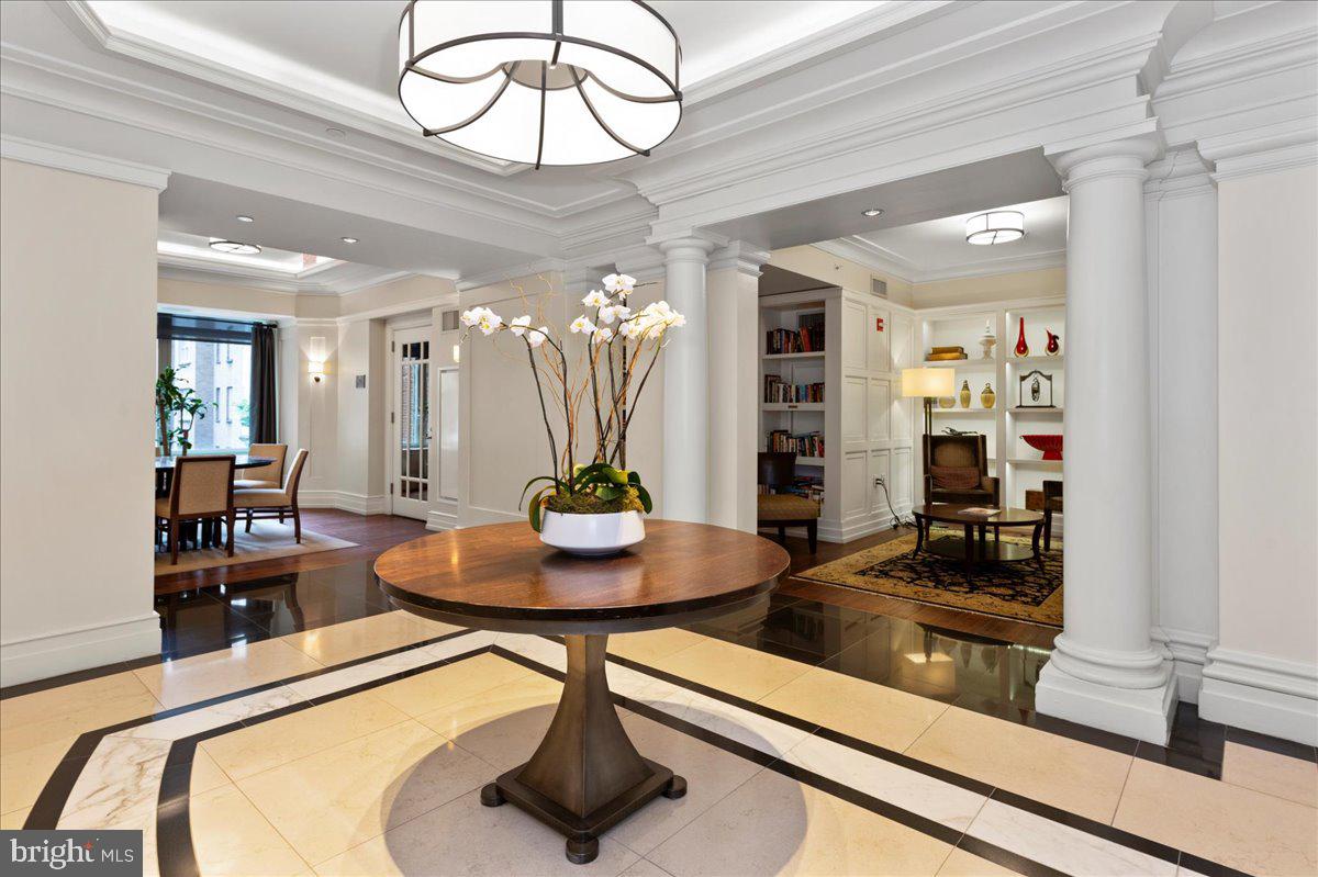 RITTENHOUSE SQUARE - Residential