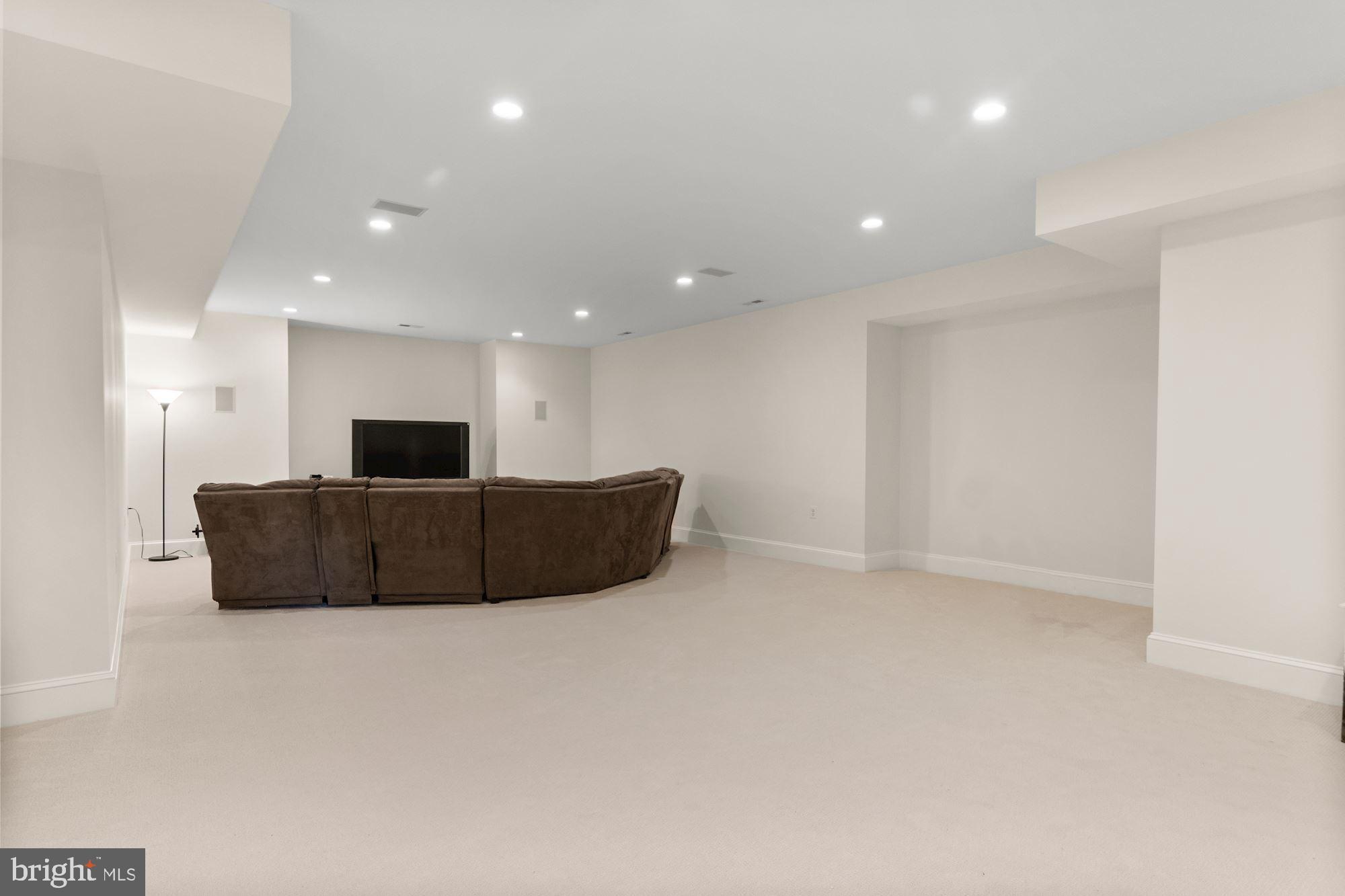 SUMNER - Residential