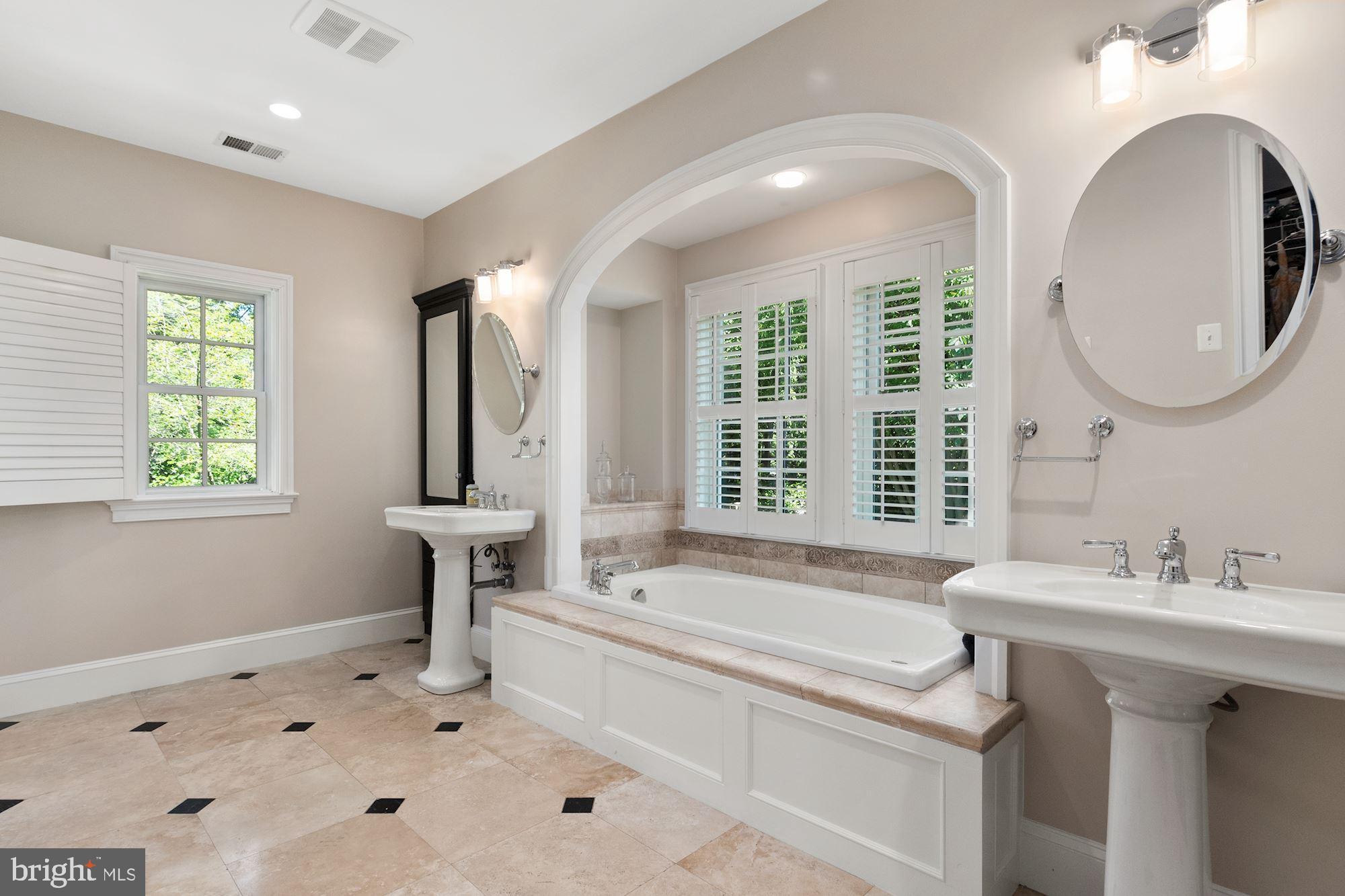 SUMNER - Residential