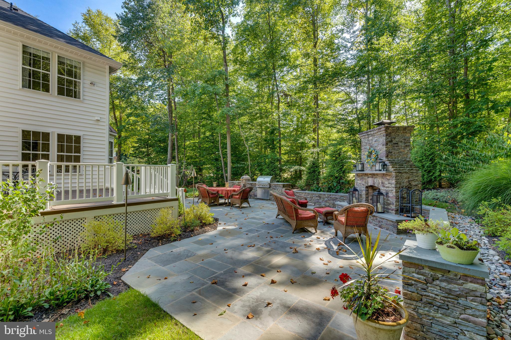 BALMORAL GREENS - Residential