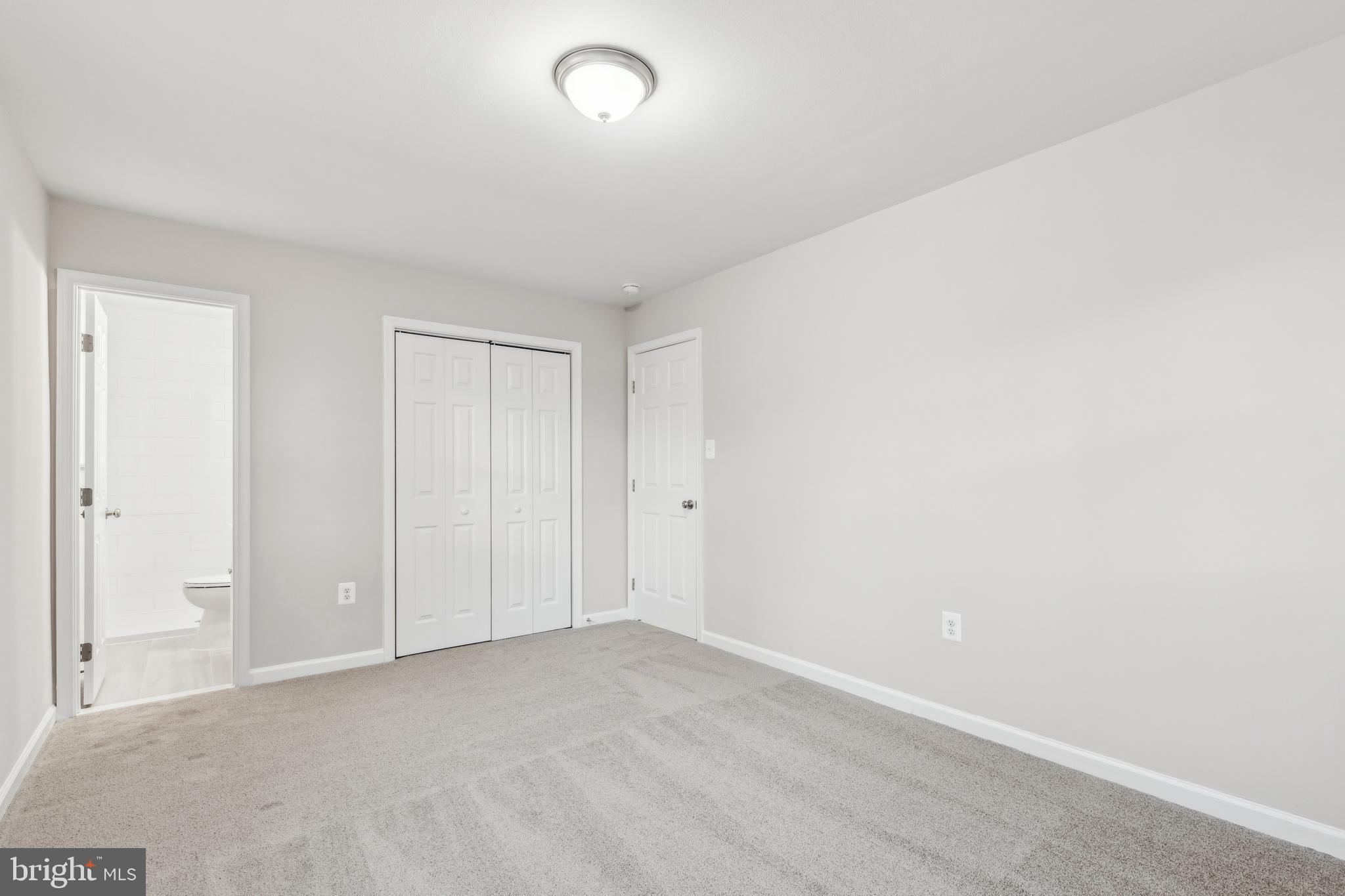 CRESTVIEW MANOR - Residential