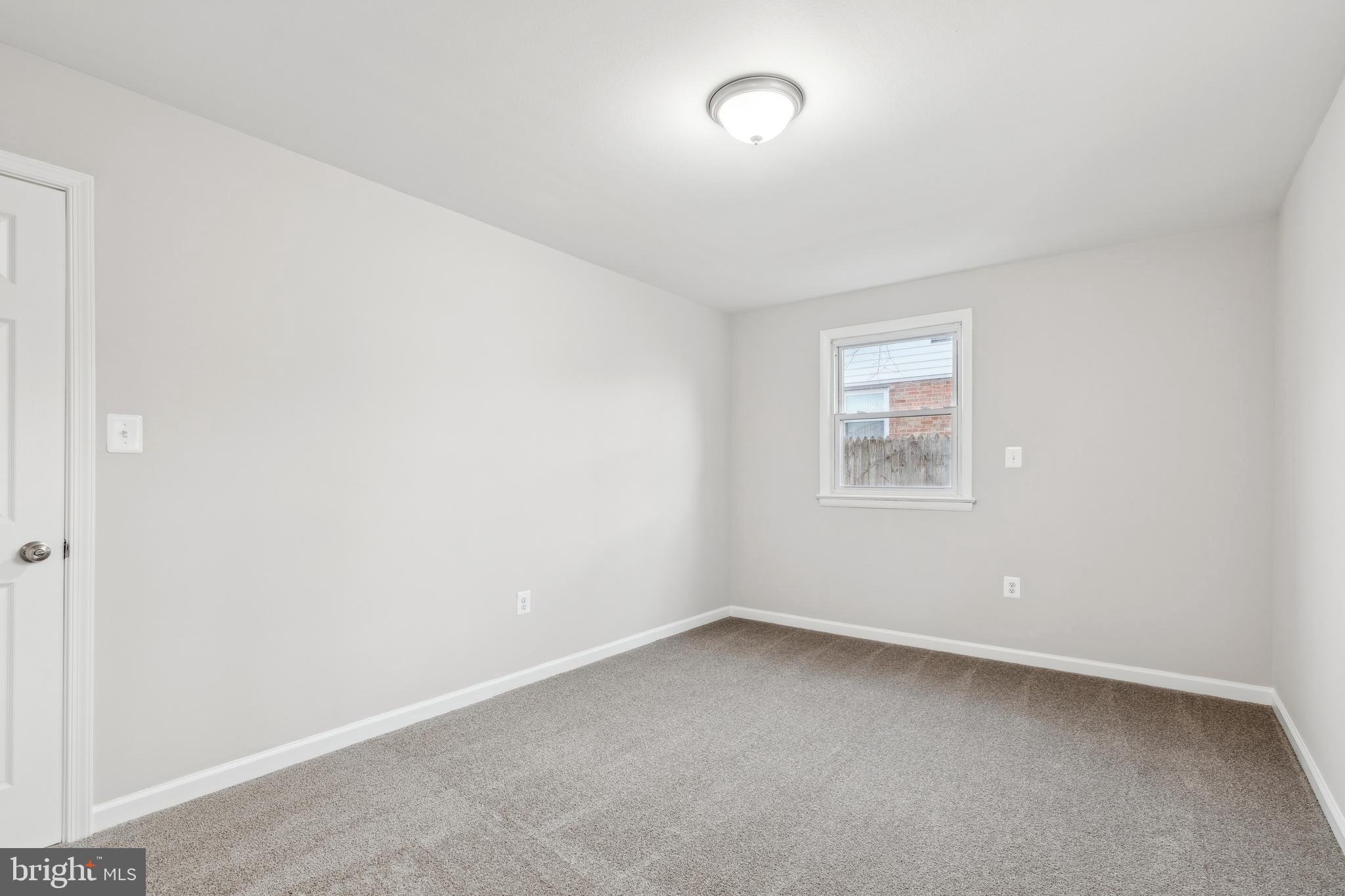 CRESTVIEW MANOR - Residential