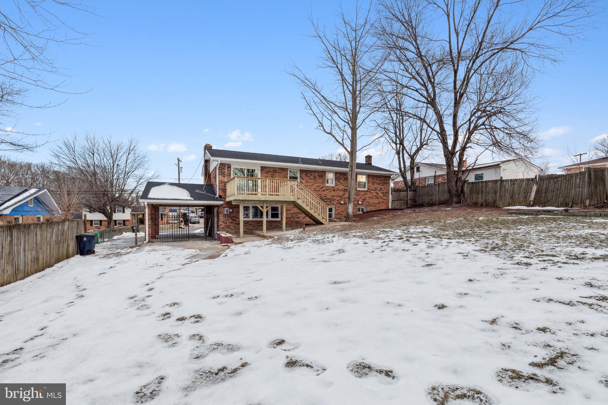 CRESTVIEW MANOR - Residential