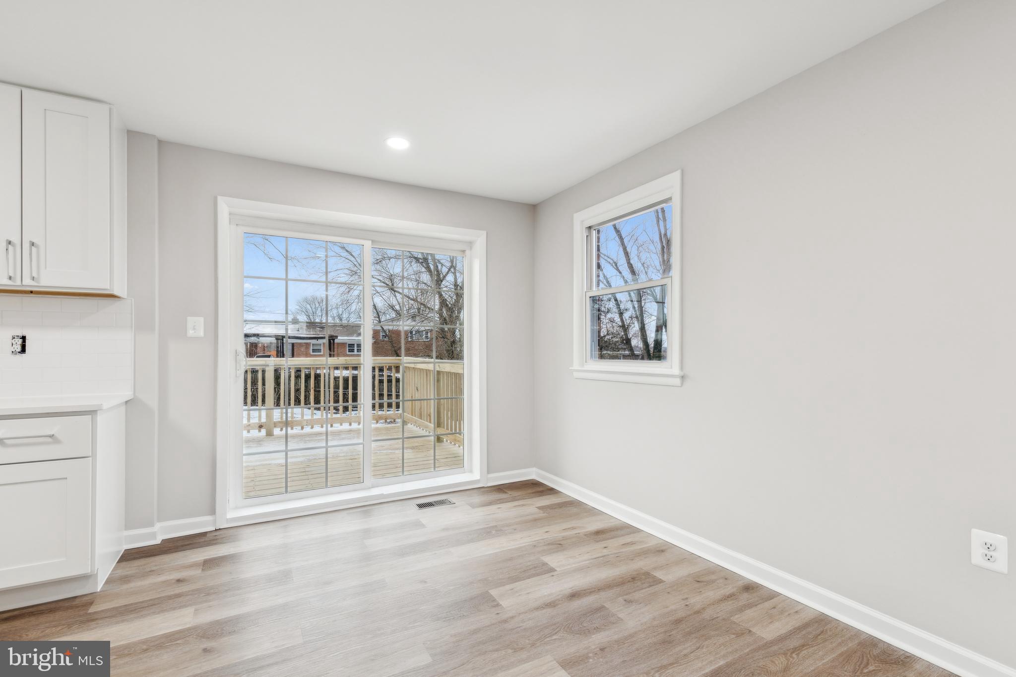 CRESTVIEW MANOR - Residential