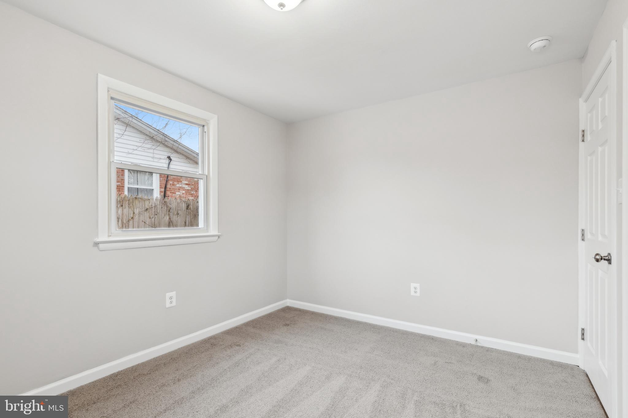 CRESTVIEW MANOR - Residential