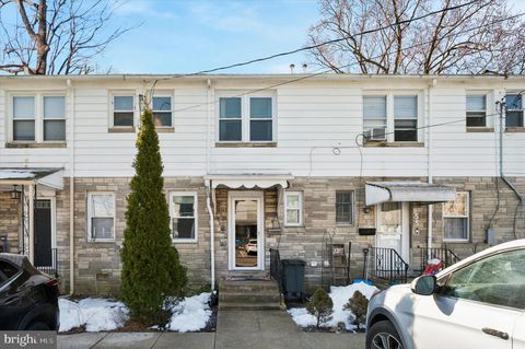 57 BENSON DRIVE GLENOLDEN PA 19036