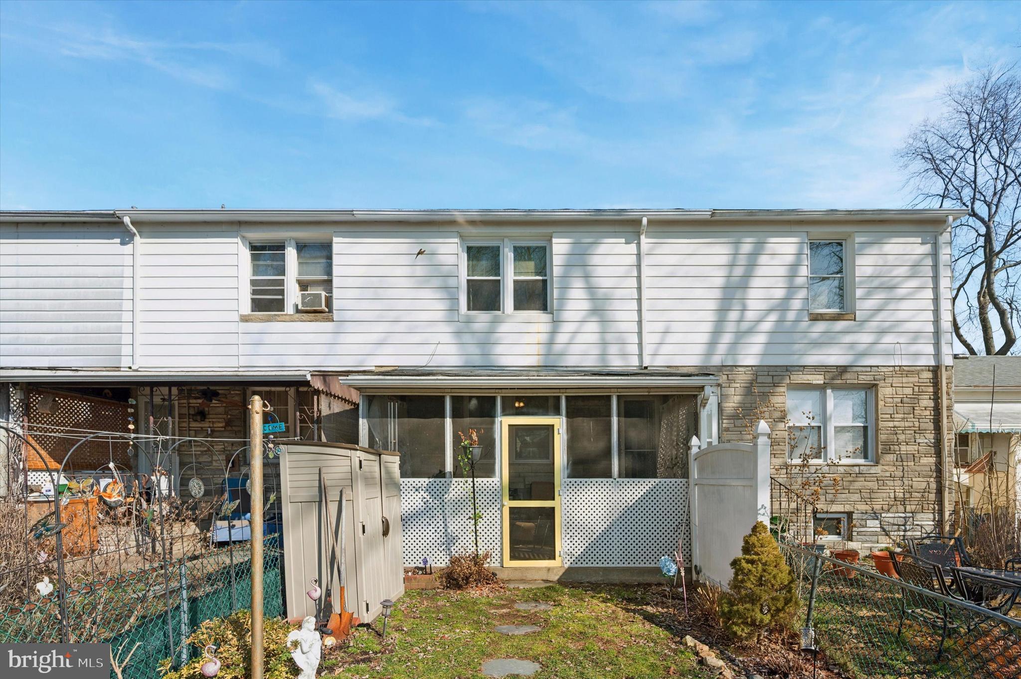 GLENDALE - Residential