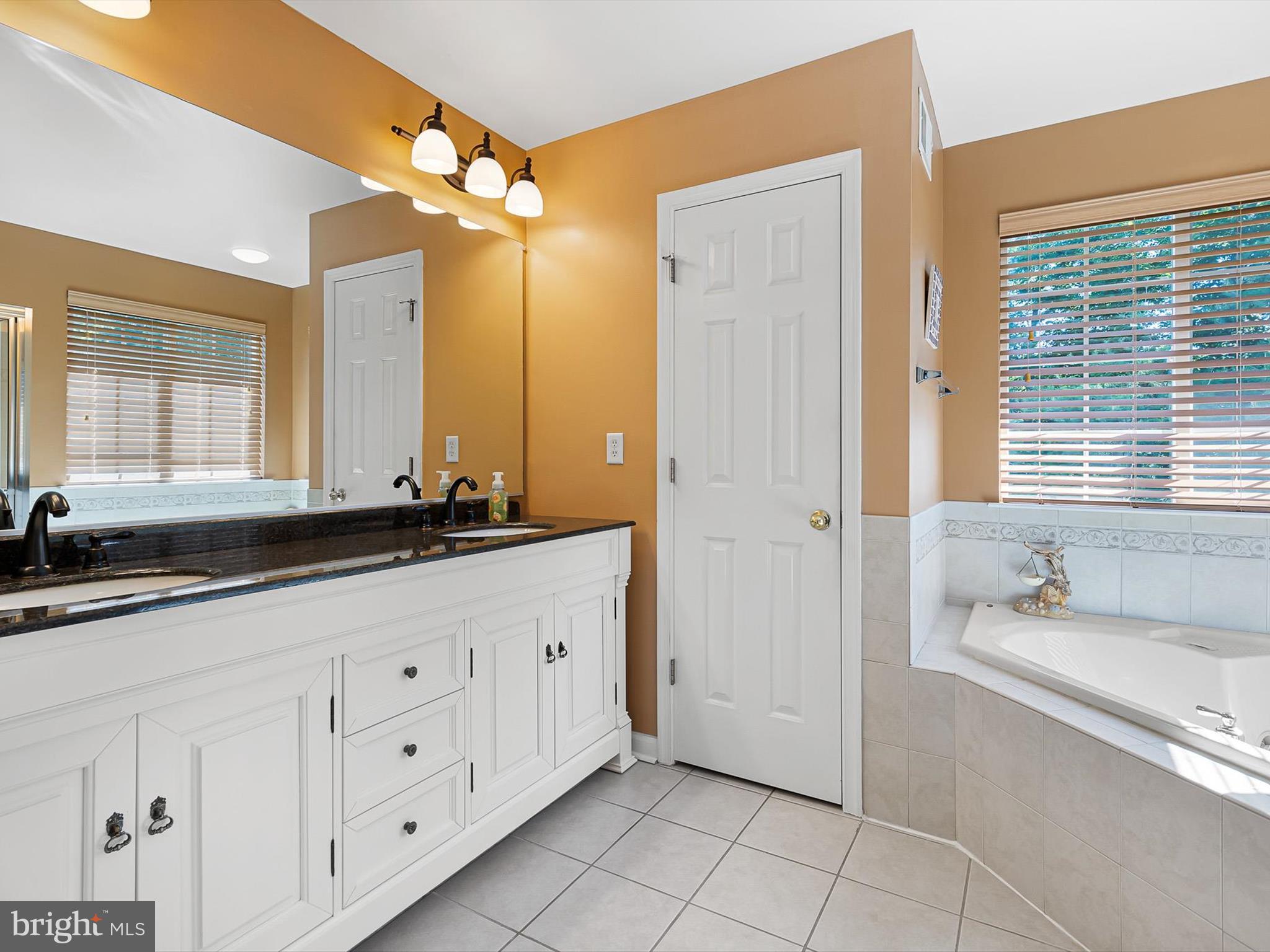 CHESAPEAKE CLUB- FAIRWAY VILLAGES - Residential