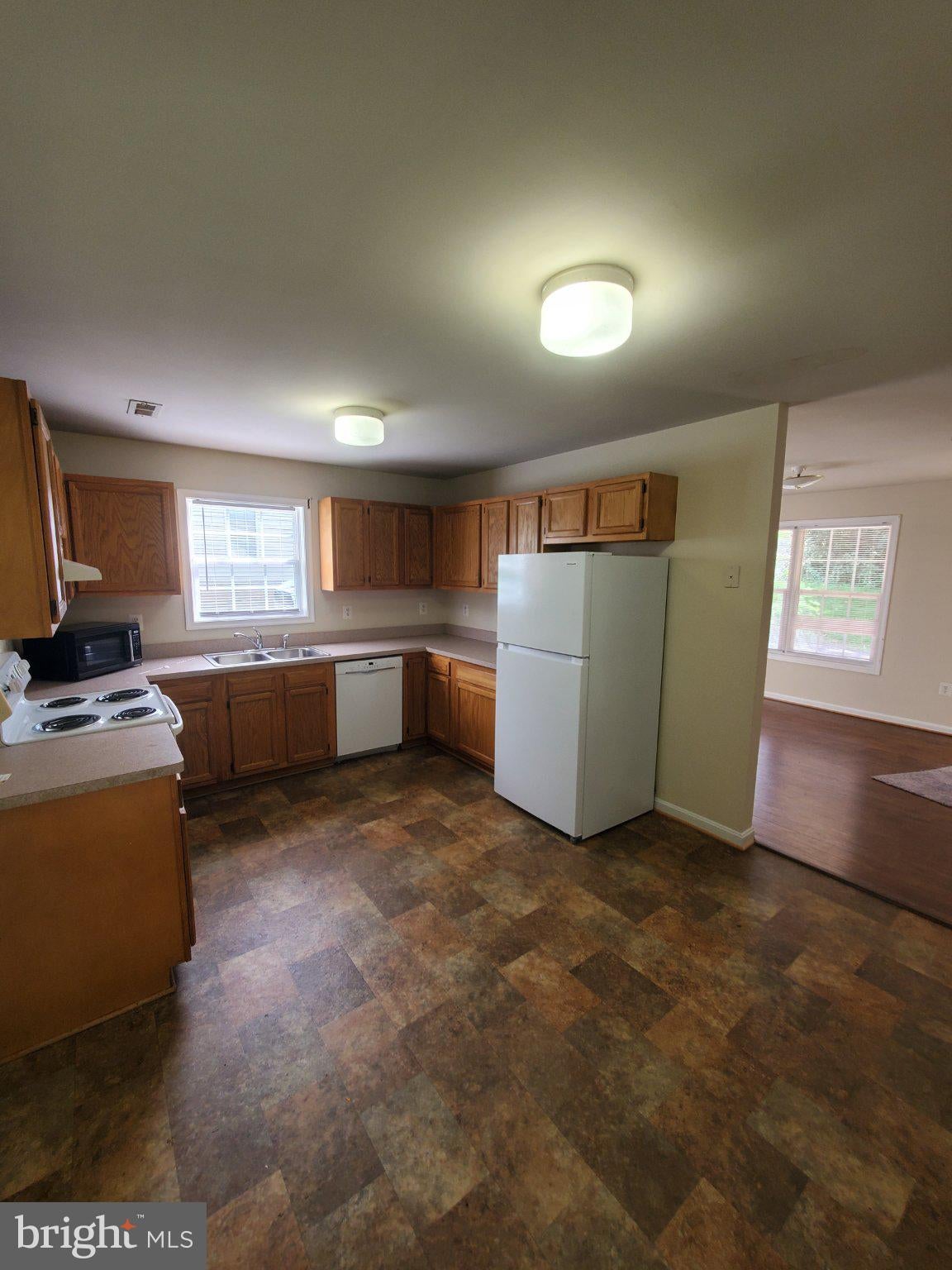 188 ABERDEEN DRIVE