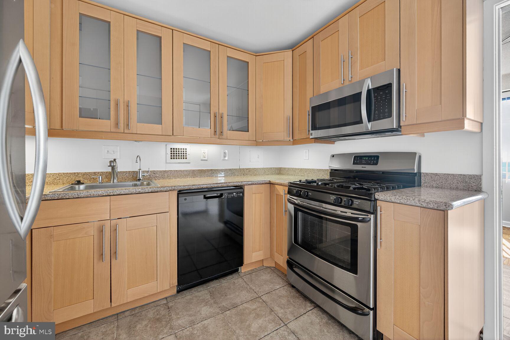 FRIENDSHIP HEIGHTS - Residential