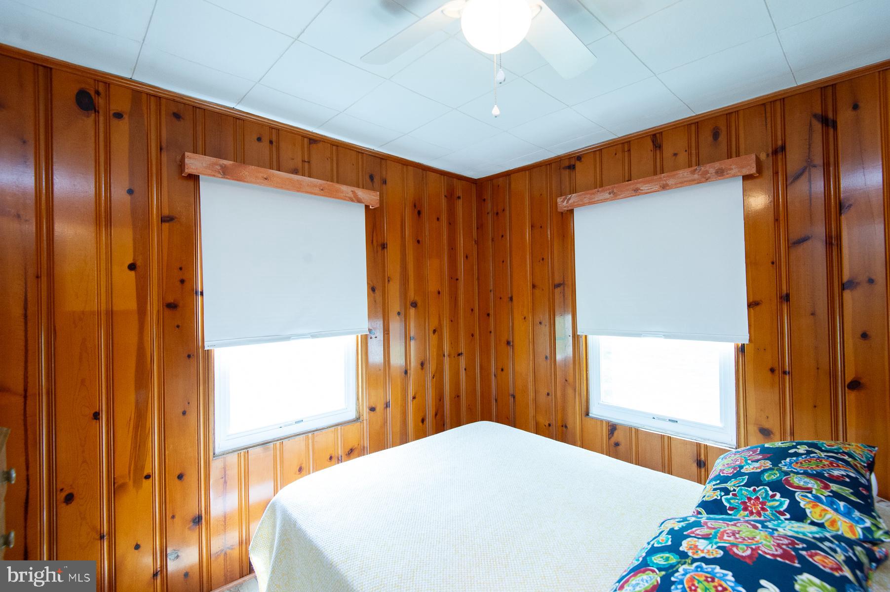 TWIN POINT COVE - Residential