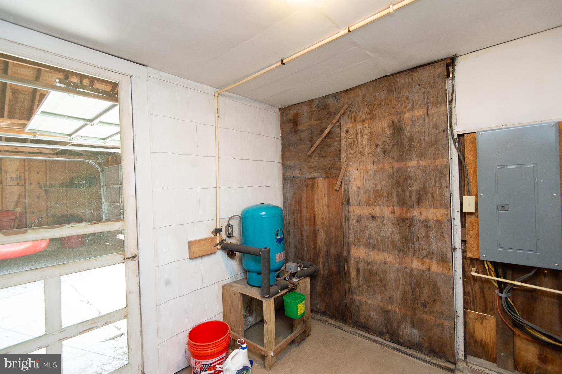 TWIN POINT COVE - Residential