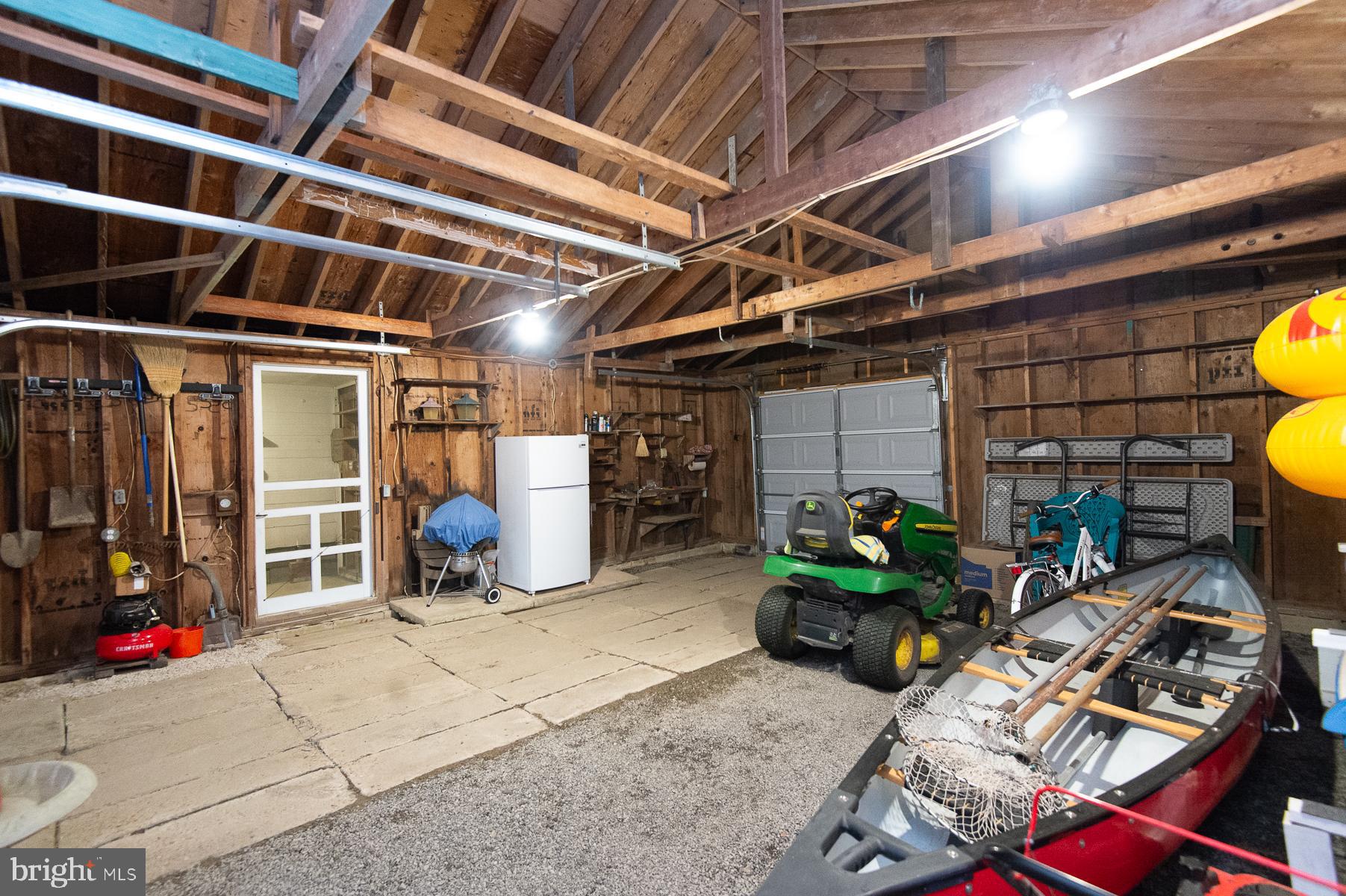 TWIN POINT COVE - Residential