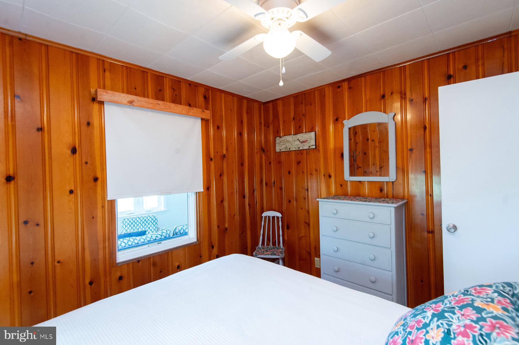 TWIN POINT COVE - Residential