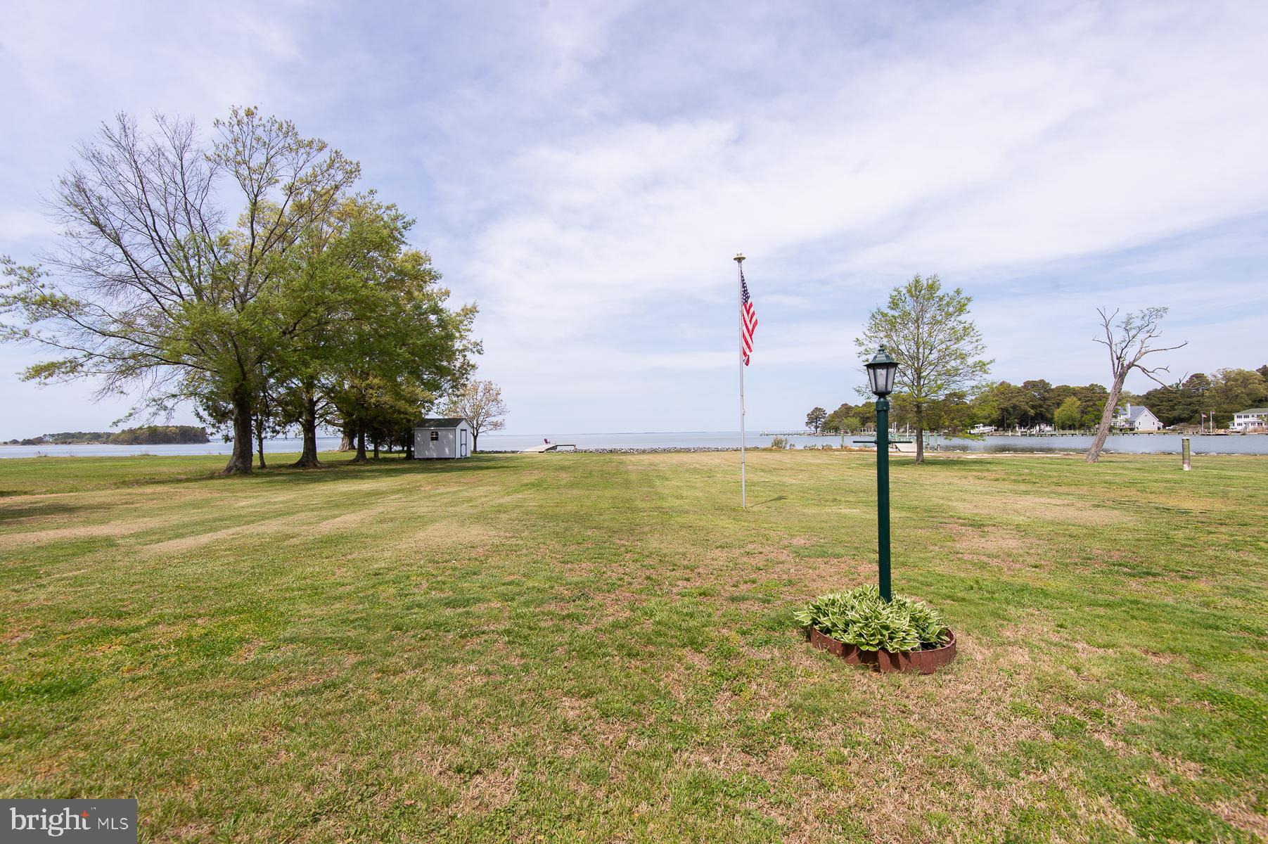 TWIN POINT COVE - Residential