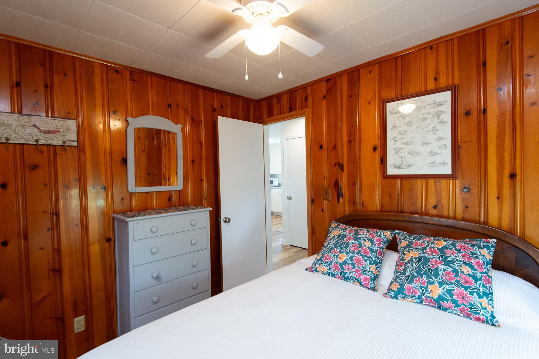 TWIN POINT COVE - Residential