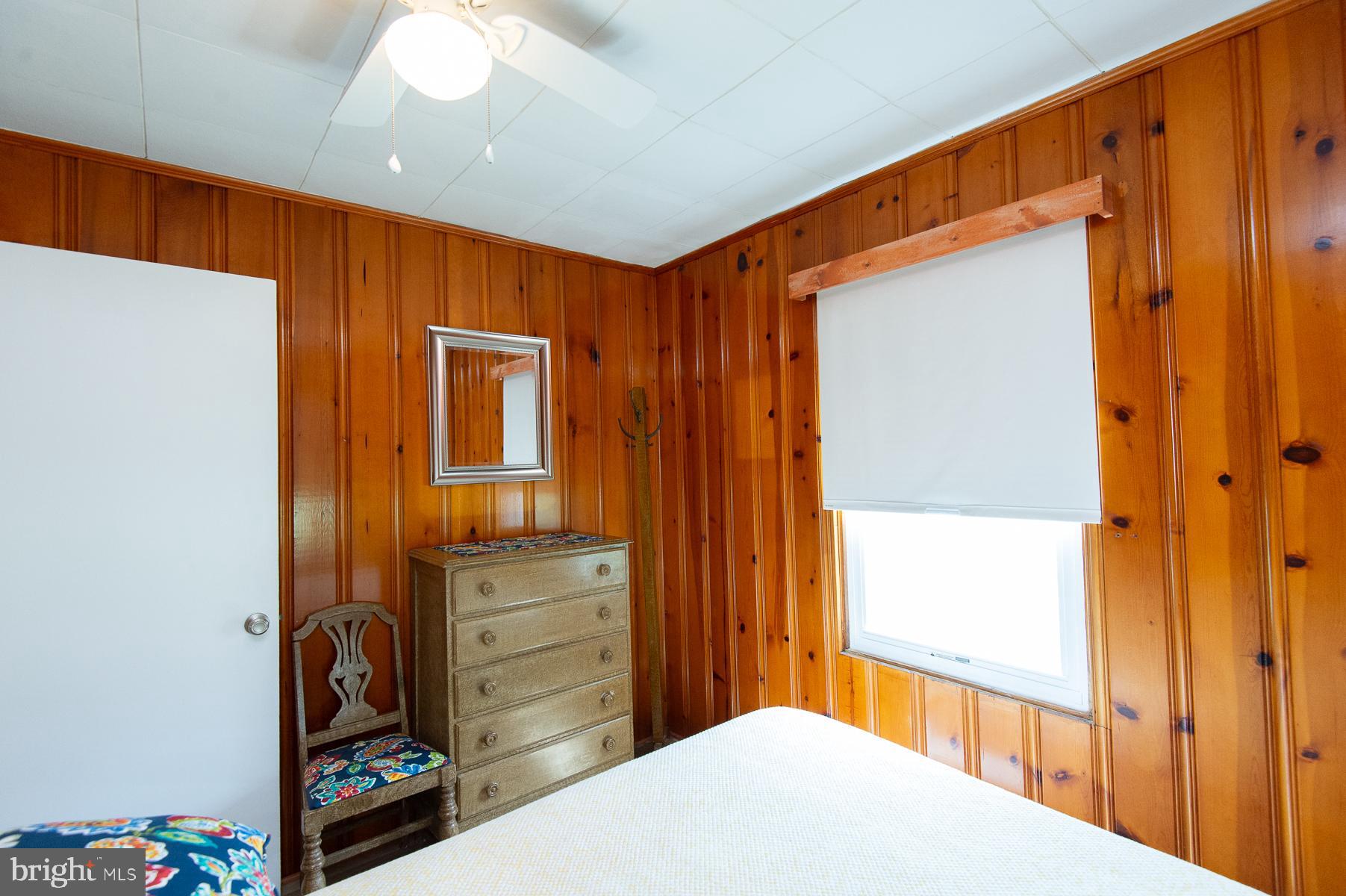 TWIN POINT COVE - Residential