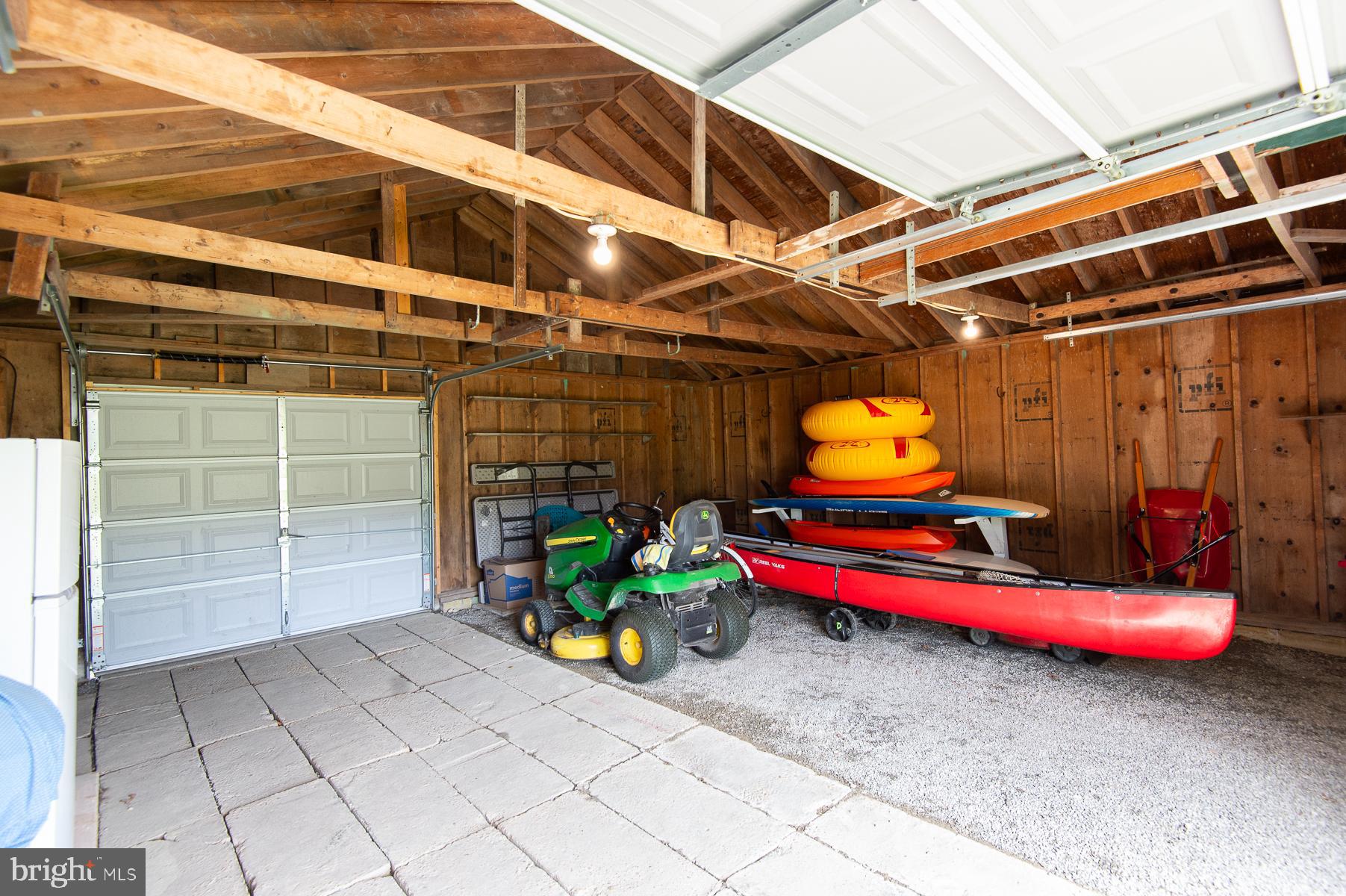 TWIN POINT COVE - Residential