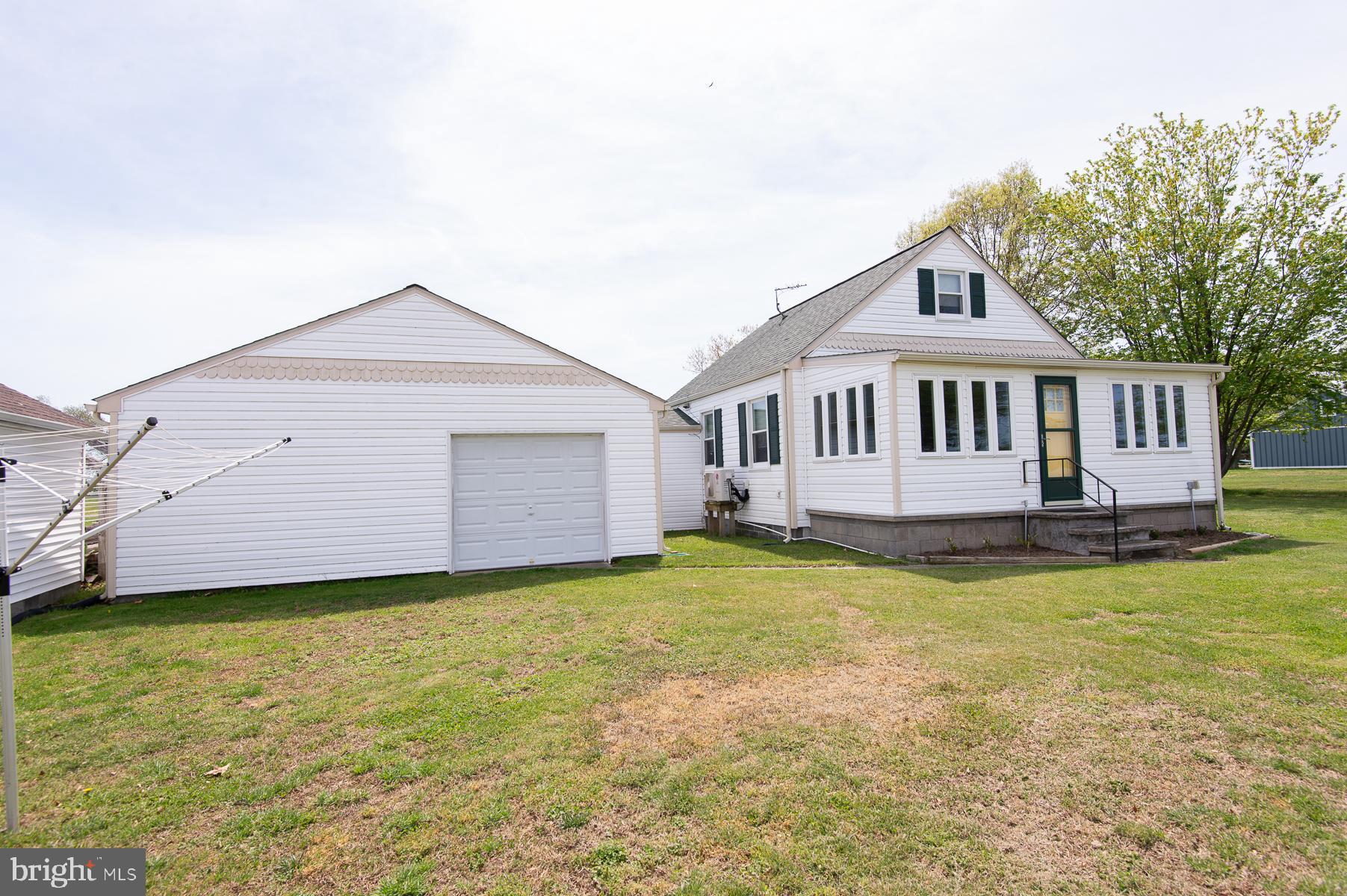 TWIN POINT COVE - Residential