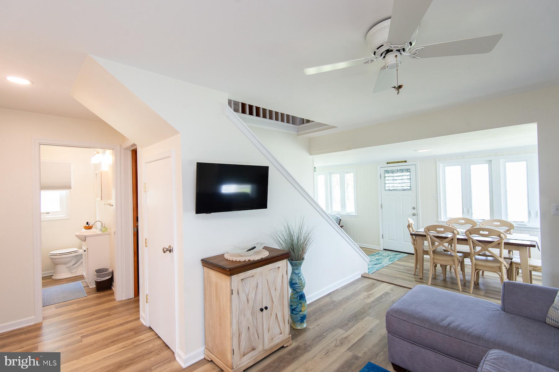 TWIN POINT COVE - Residential