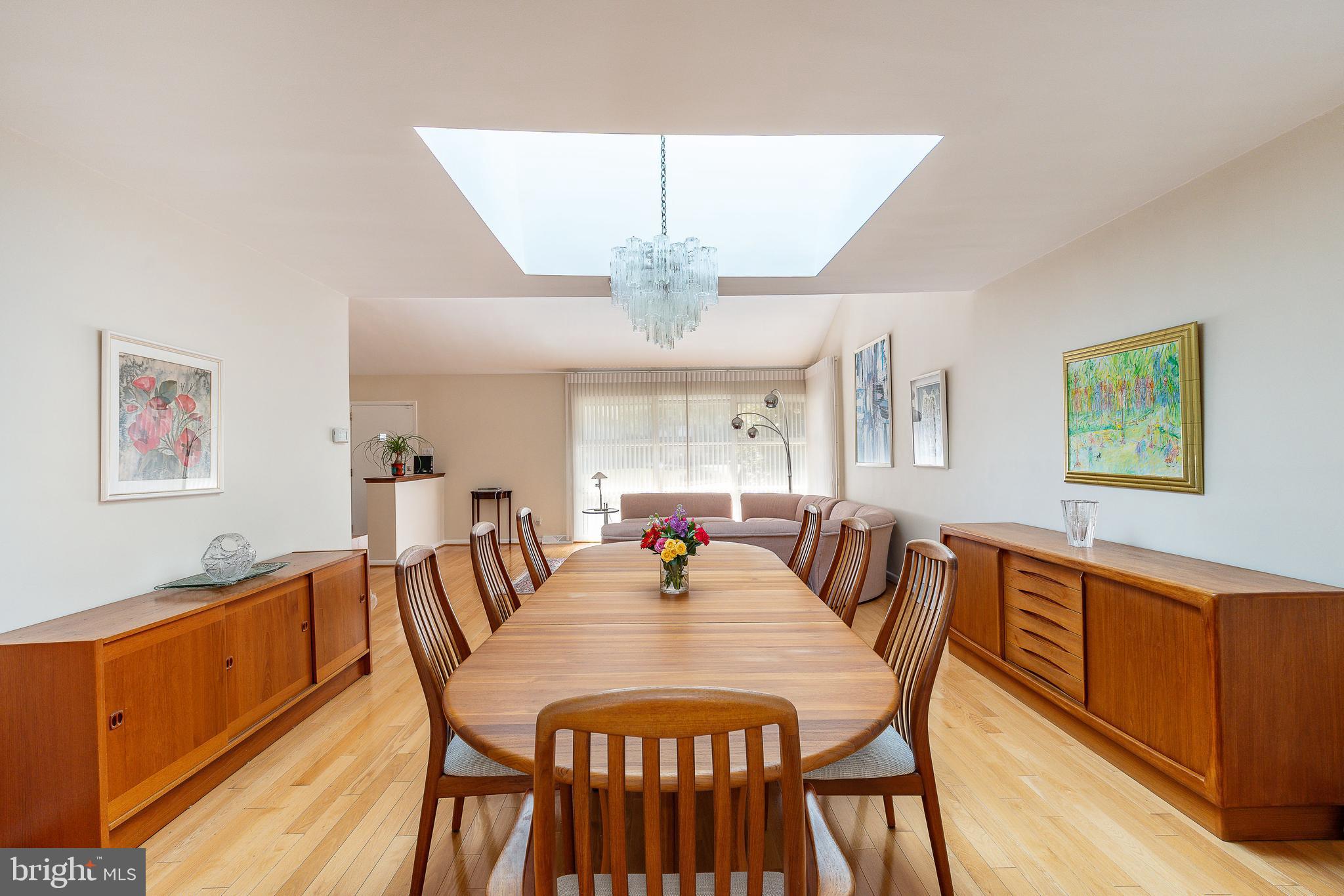 WYNNEWOOD - Residential