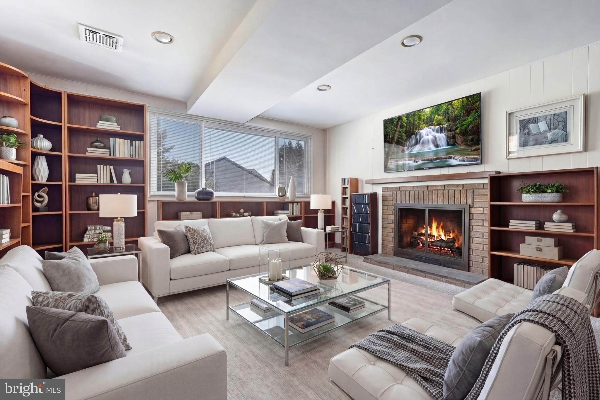 WYNNEWOOD - Residential