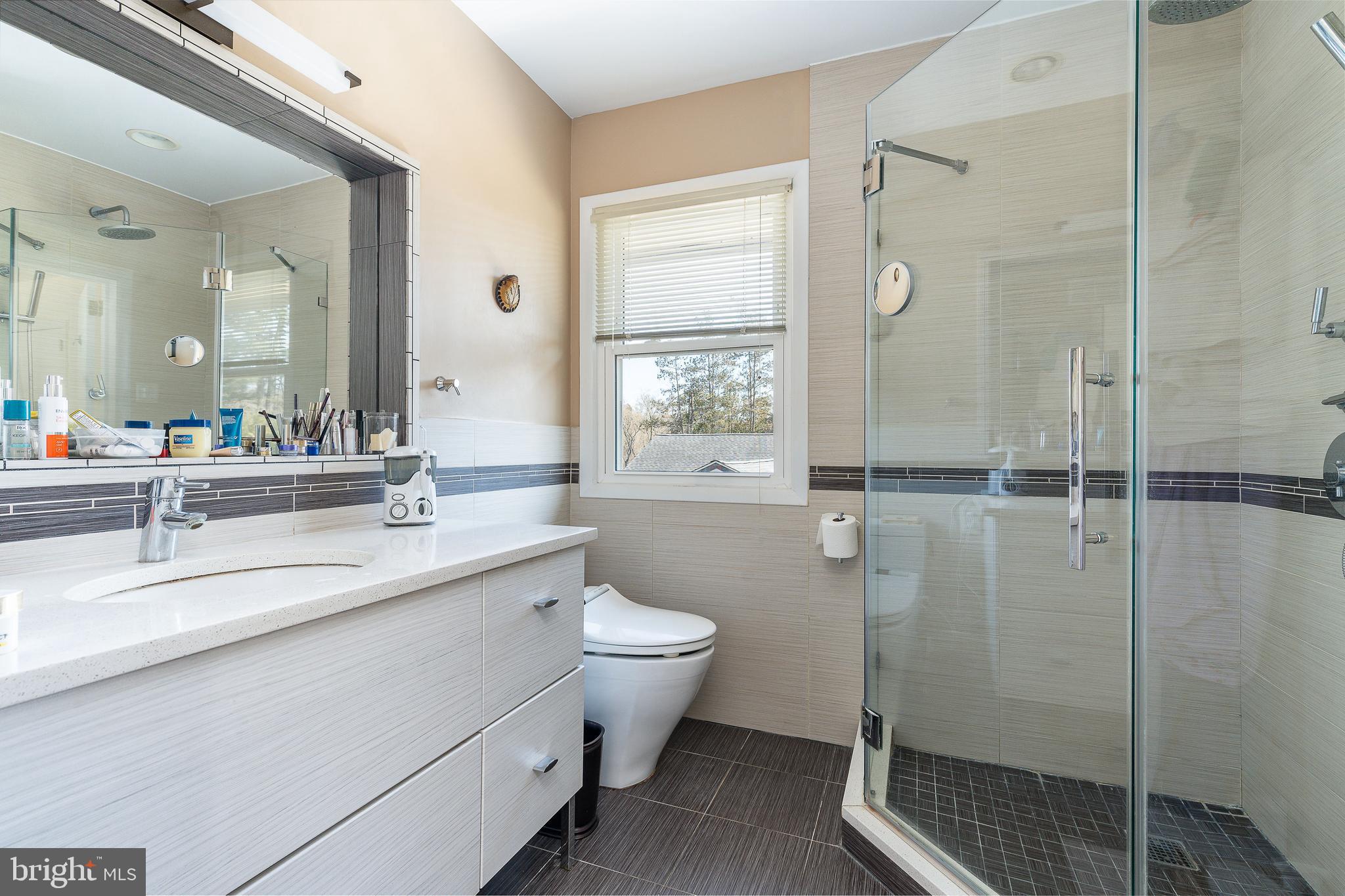 WYNNEWOOD - Residential