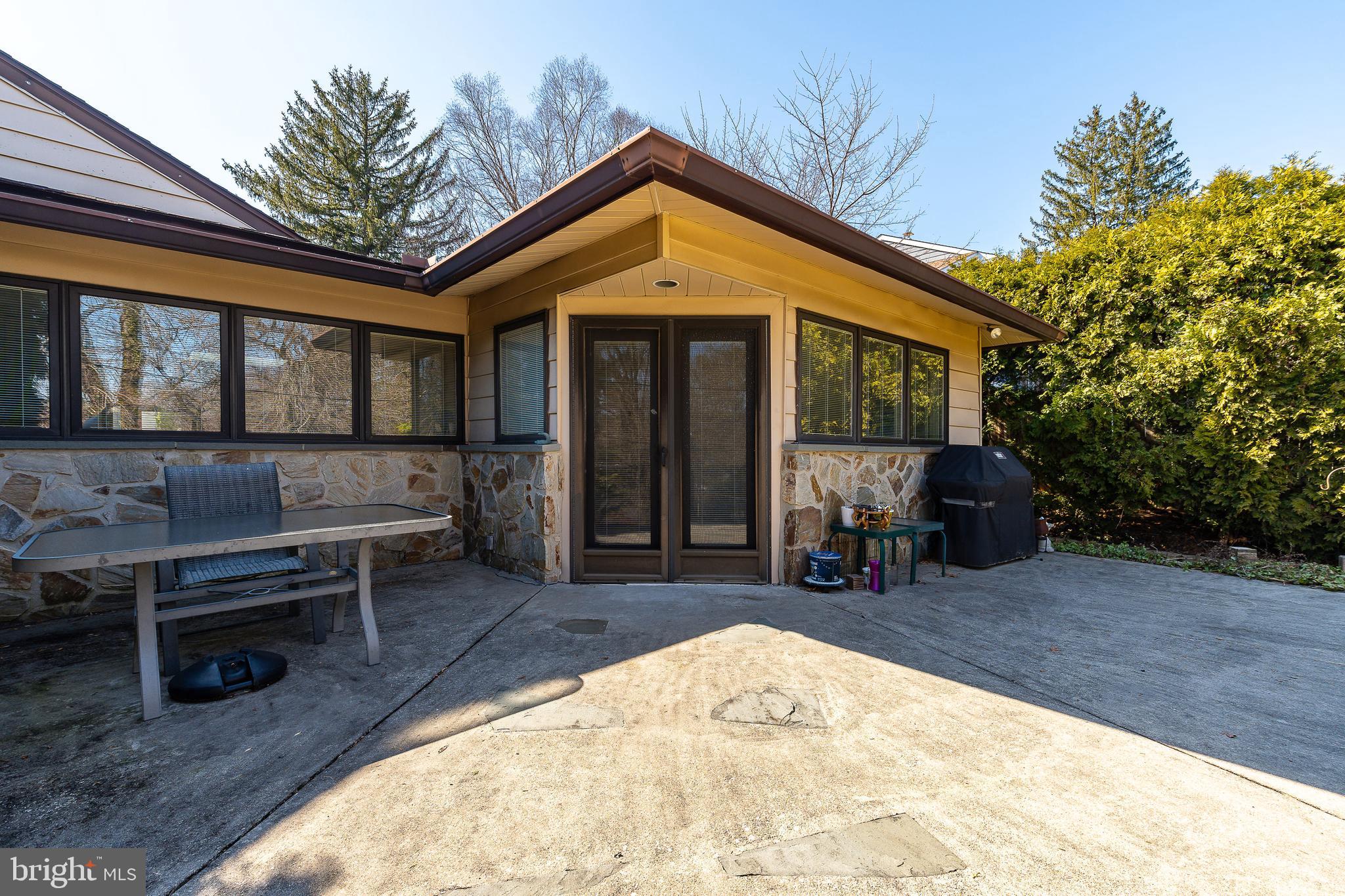 WYNNEWOOD - Residential