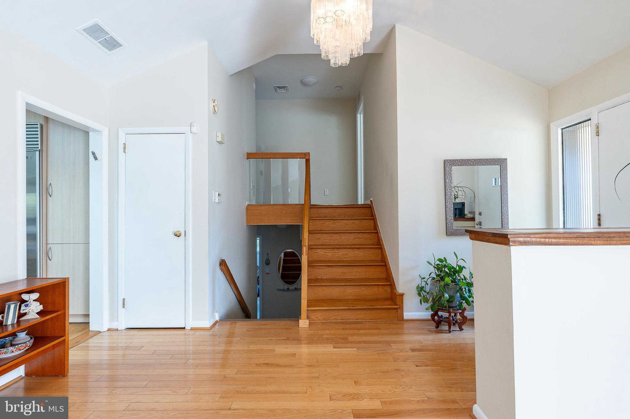 WYNNEWOOD - Residential