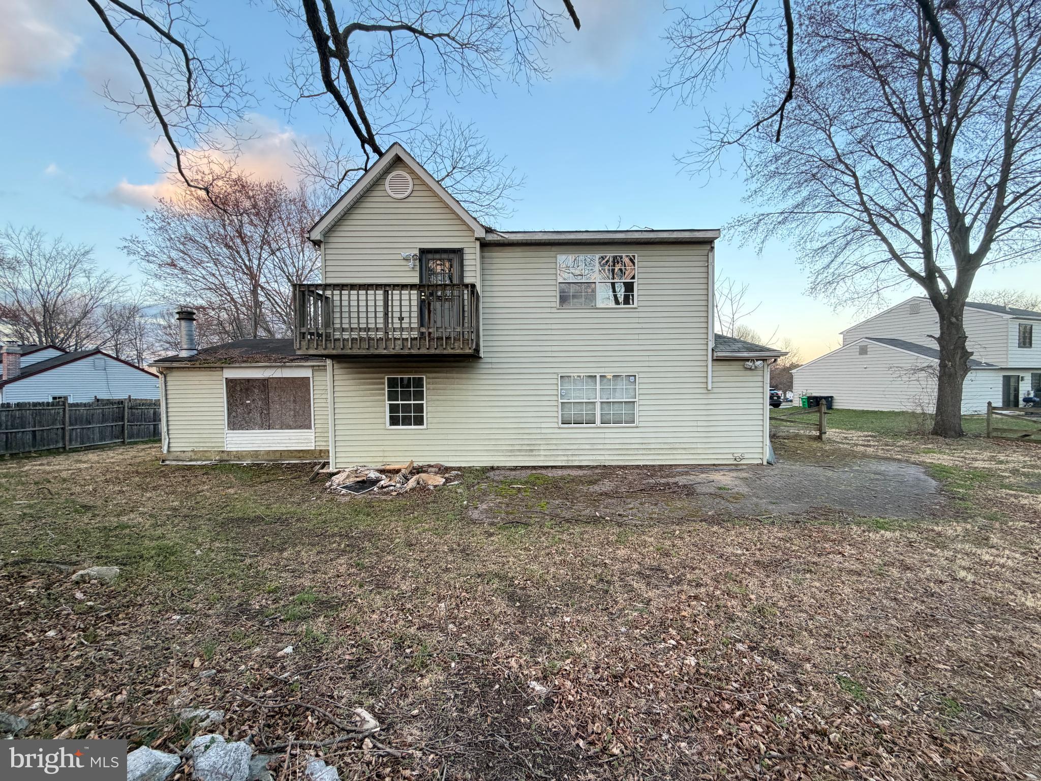 RAMBLING HILLS - Residential