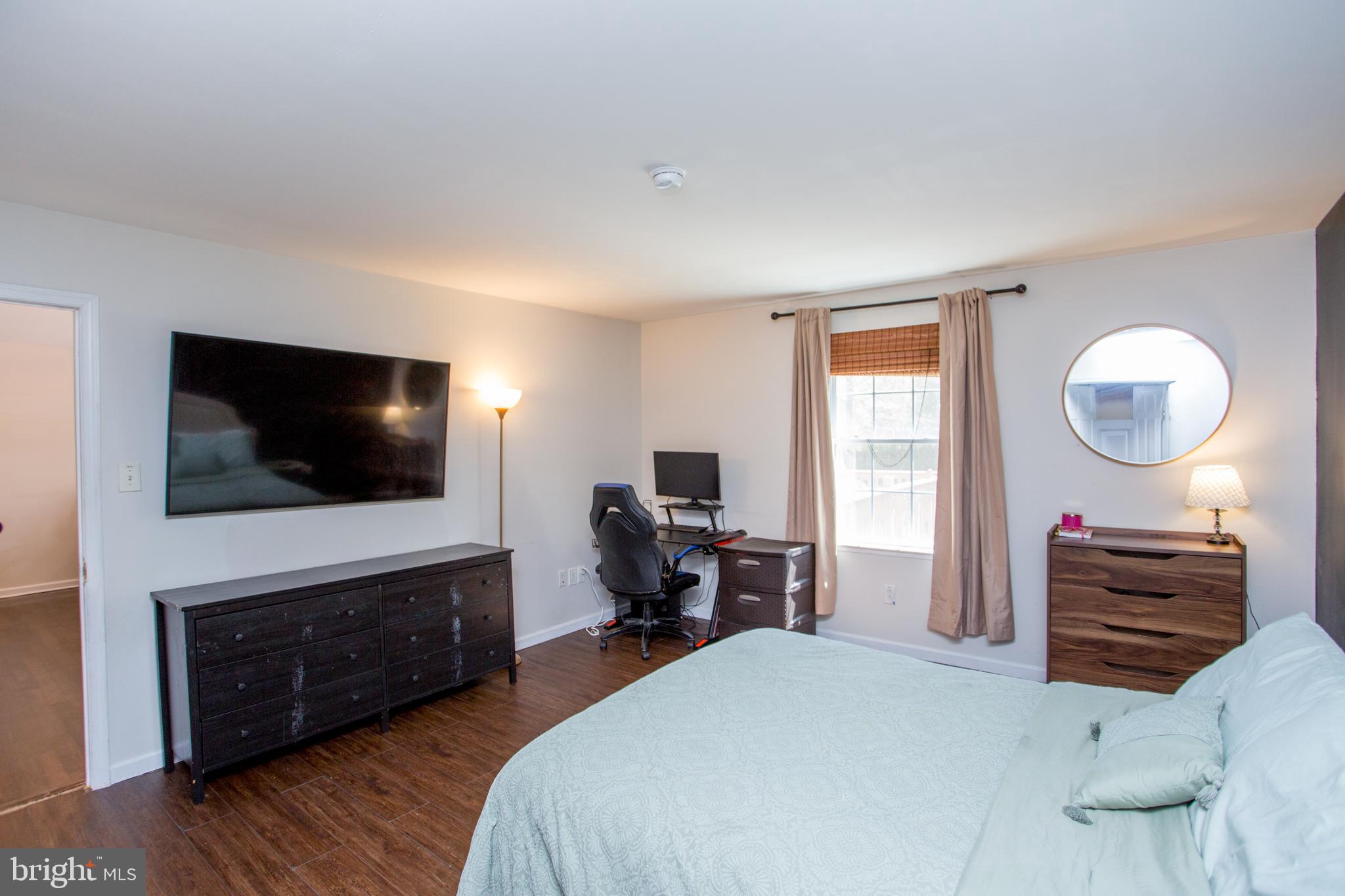 VALLEY WOODS - Residential