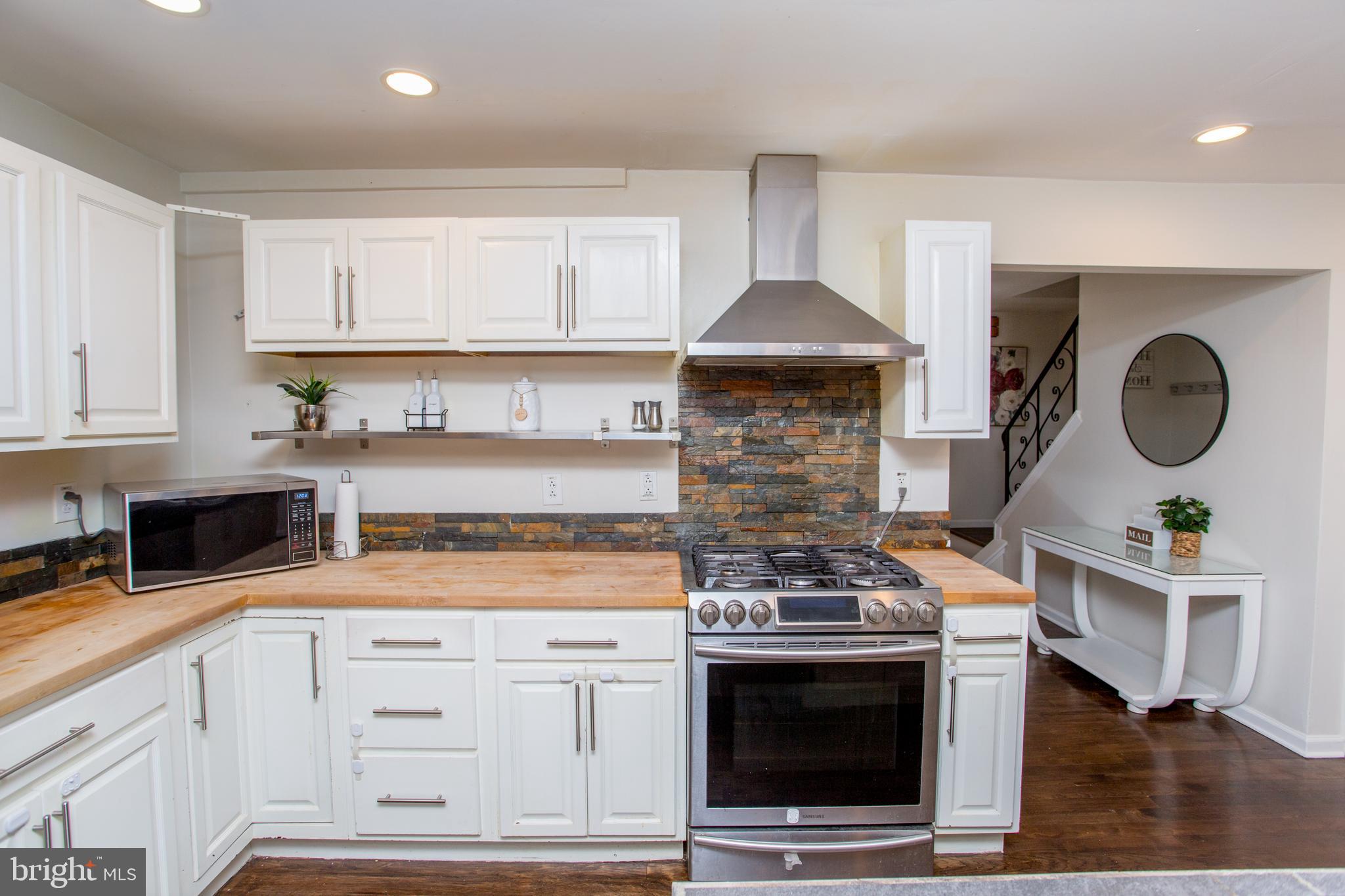VALLEY WOODS - Residential
