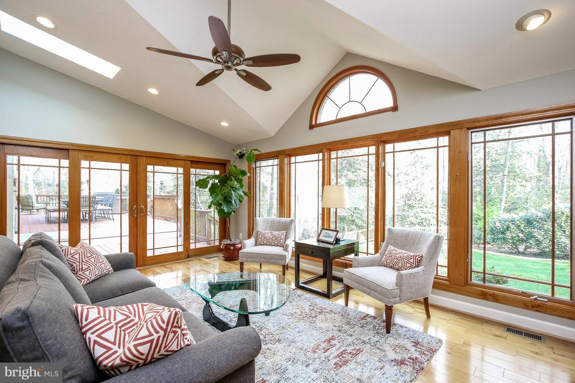 ULMSTEAD COVE - Residential