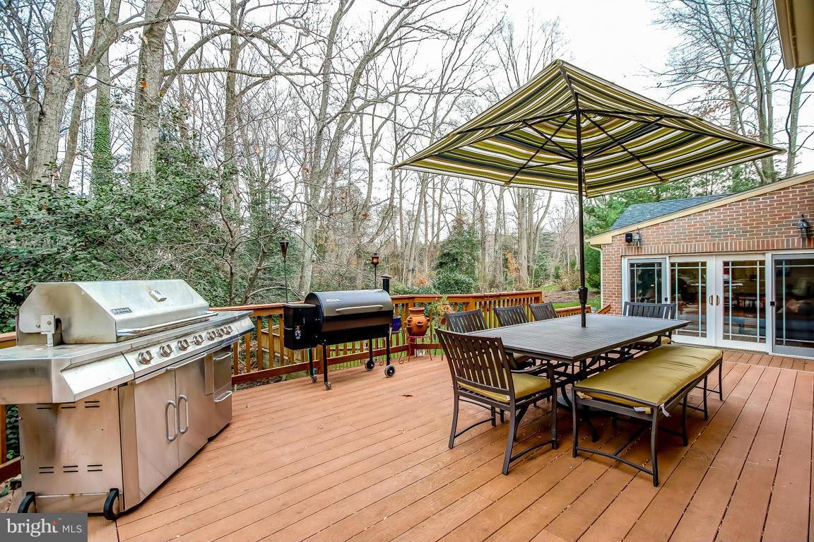 ULMSTEAD COVE - Residential