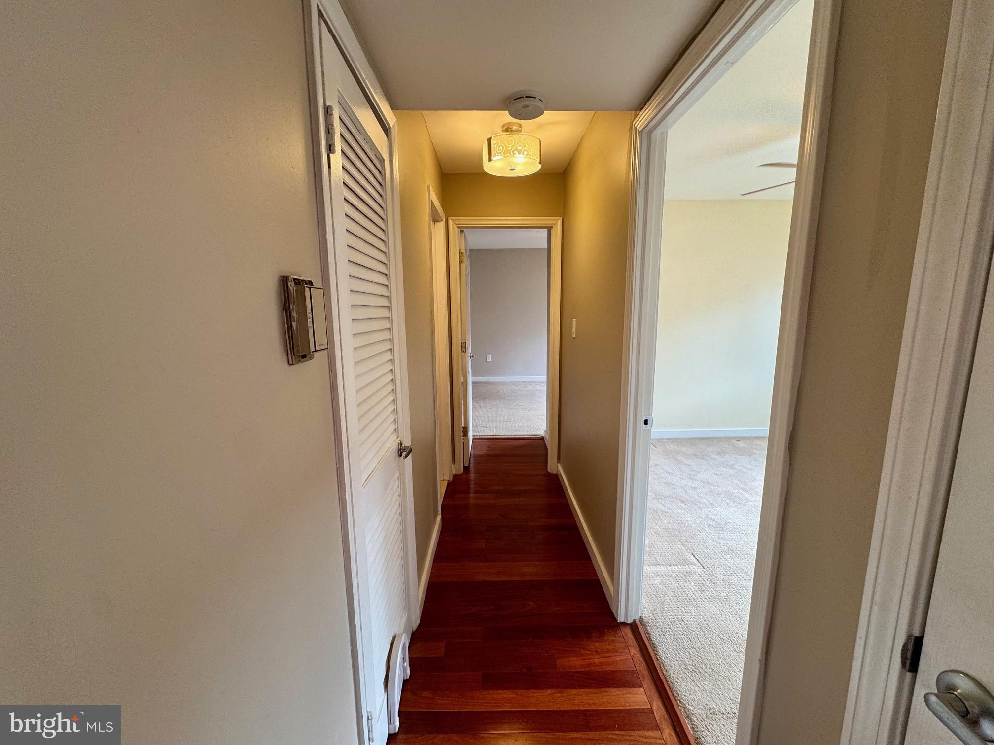 OCCOQUAN RIDGE CONDO - Residential