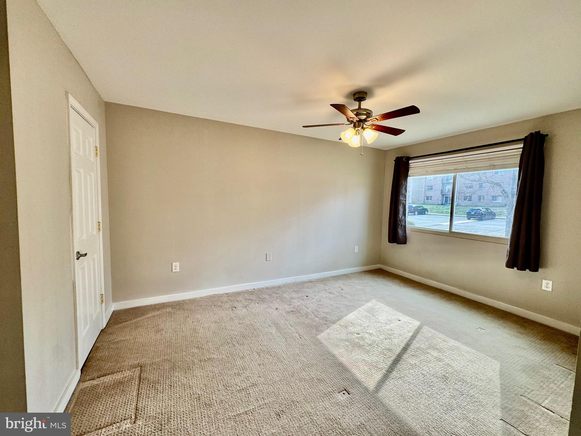 OCCOQUAN RIDGE CONDO - Residential