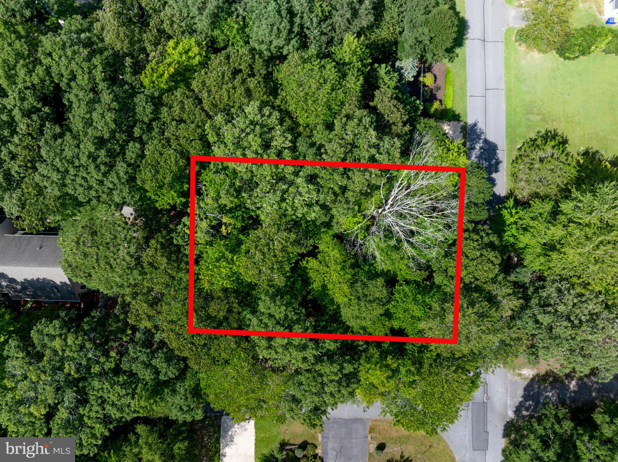 Lot 2 E RIGA DRIVE